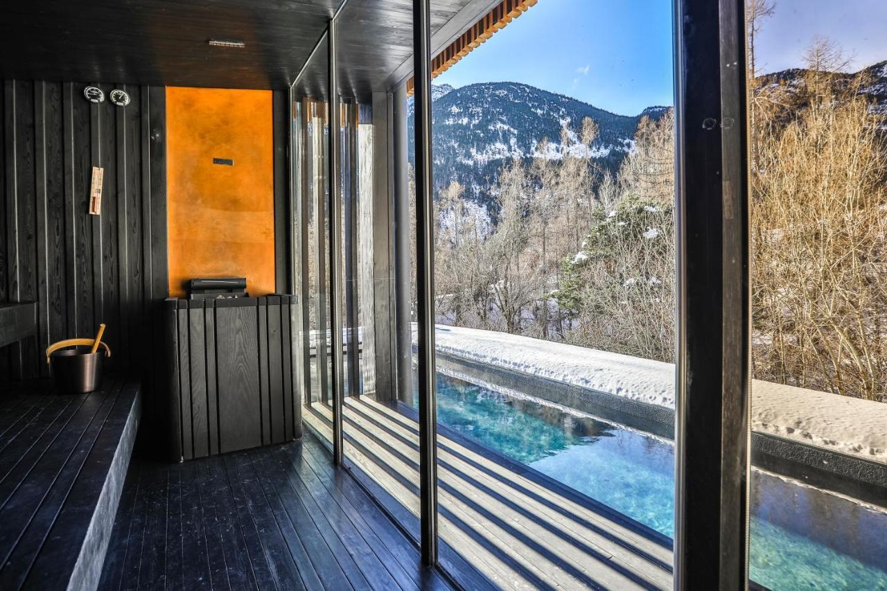 Silou Retreat Hotel Champdepraz Екстериор снимка