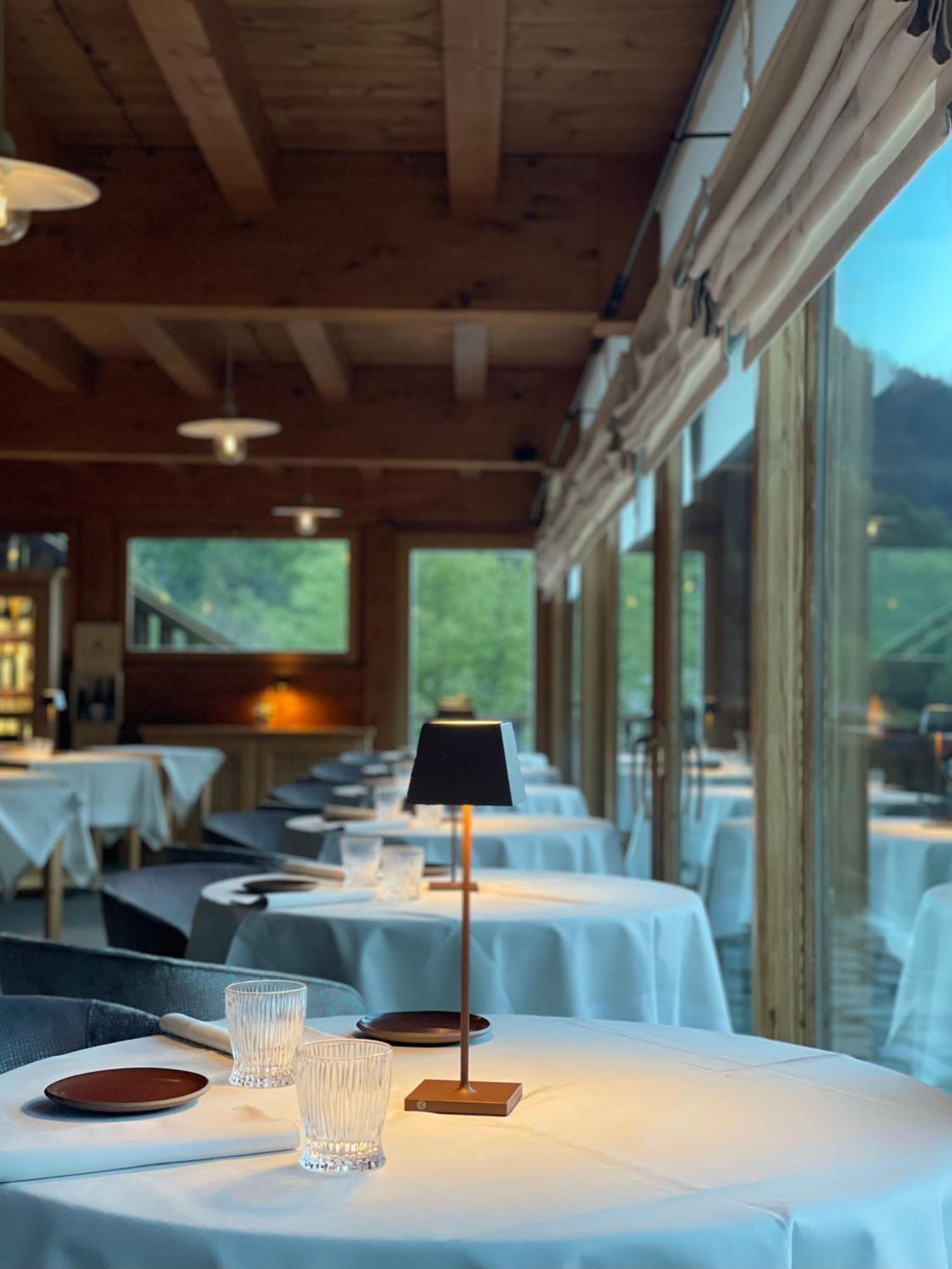 Silou Retreat Hotel Champdepraz Екстериор снимка