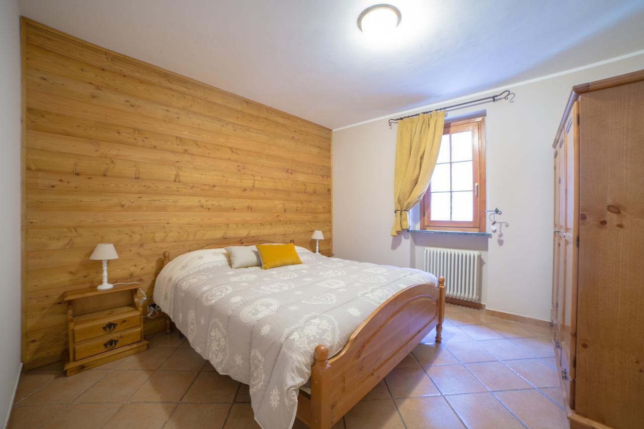 Silou Retreat Hotel Champdepraz Екстериор снимка